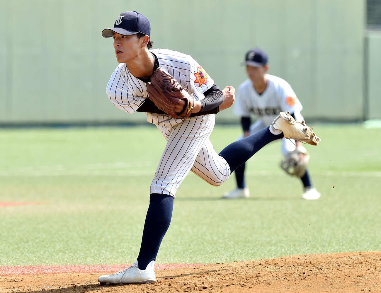東北対仙台育英　力投する東北・進藤（撮影・相沢孔志）