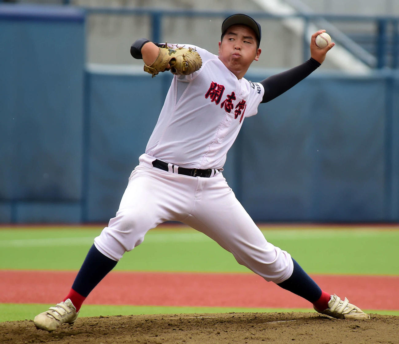 7回0／3を投げ、2安打10奪三振で無失点と好投した開志学園の先発・緑川