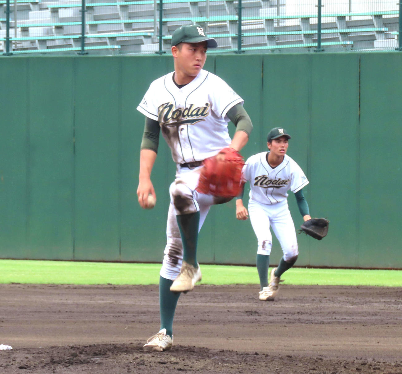 東農大三対浦和北　試合を締めた東農大三・加藤（撮影・黒須亮）