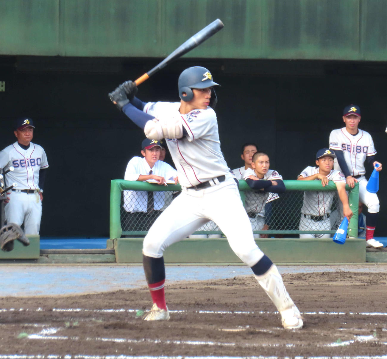 星野対聖望学園　5回に本塁打を放った聖望学園・中村アラシュ外野手（撮影・黒須亮）
