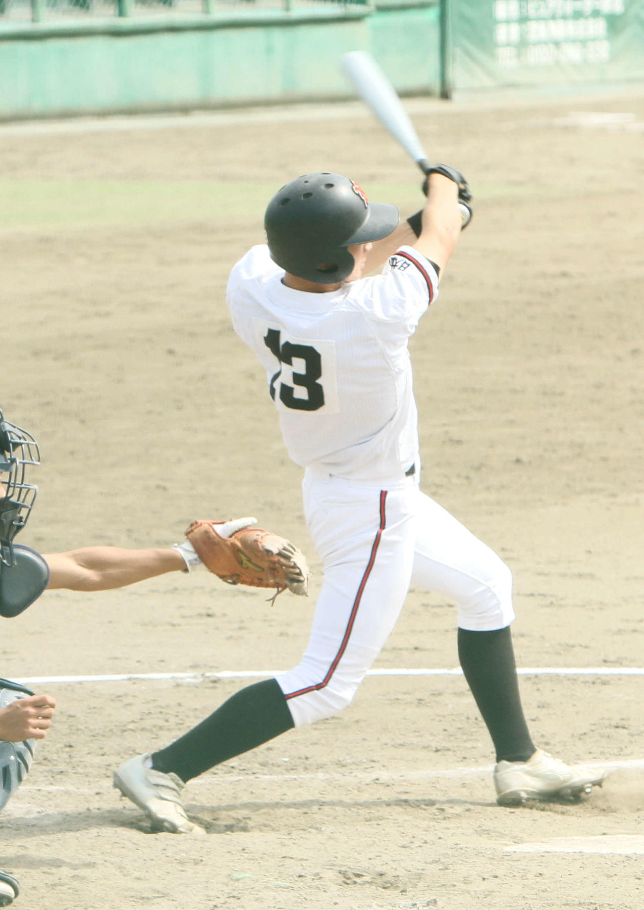 3回、同点2ランを放つ渡辺拓海