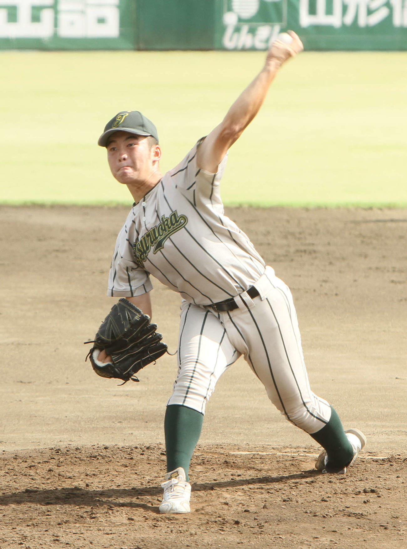 7回2失点と好投した鶴岡東・桜井