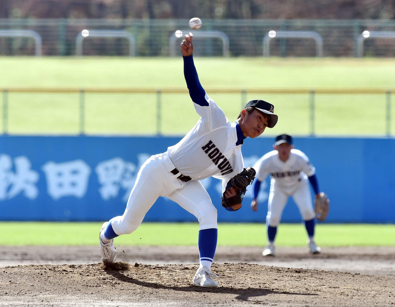 秋田北鷹対能代松陽　1失点完投した秋田北鷹・佐藤（撮影・相沢孔志）
