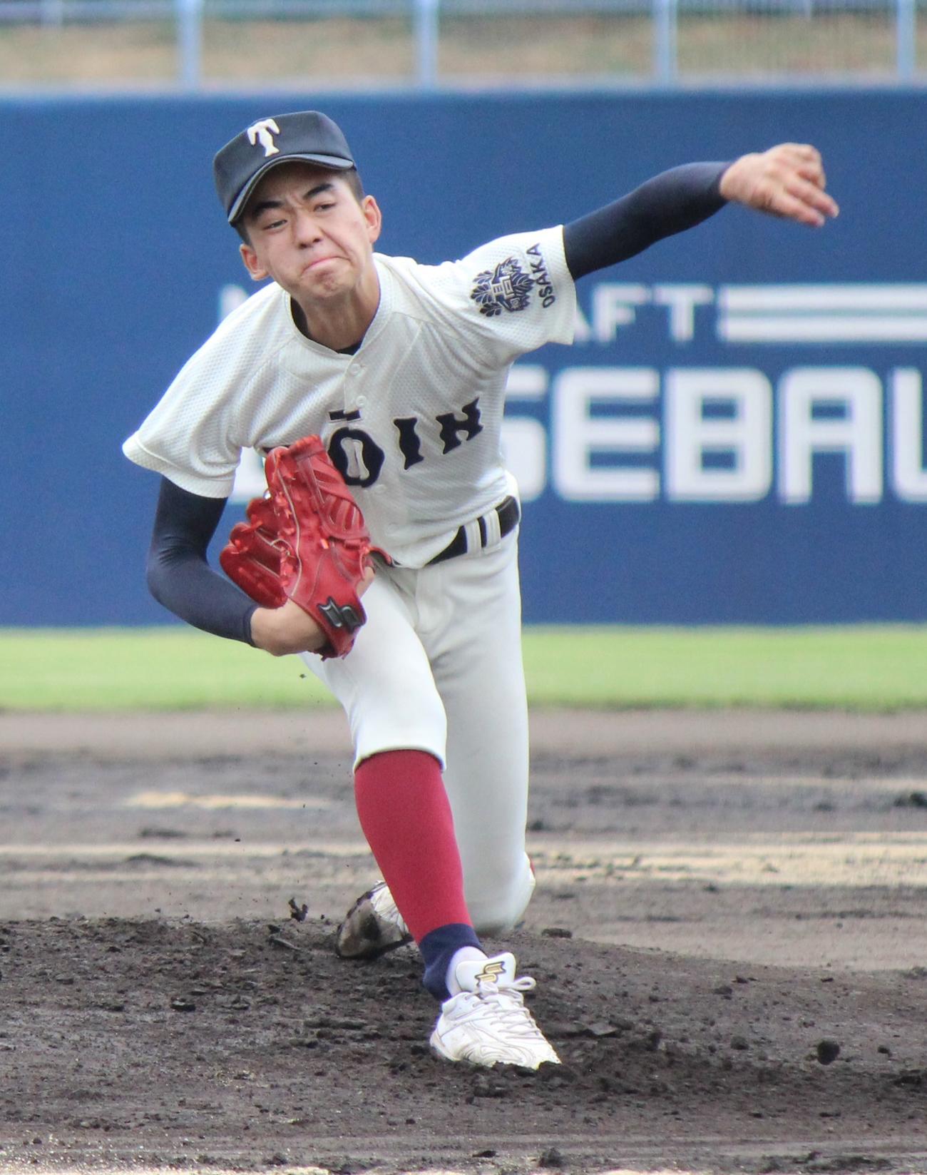 大体大浪商戦に先発し、5回無失点と好投した大阪桐蔭・山口（撮影・柏原誠）