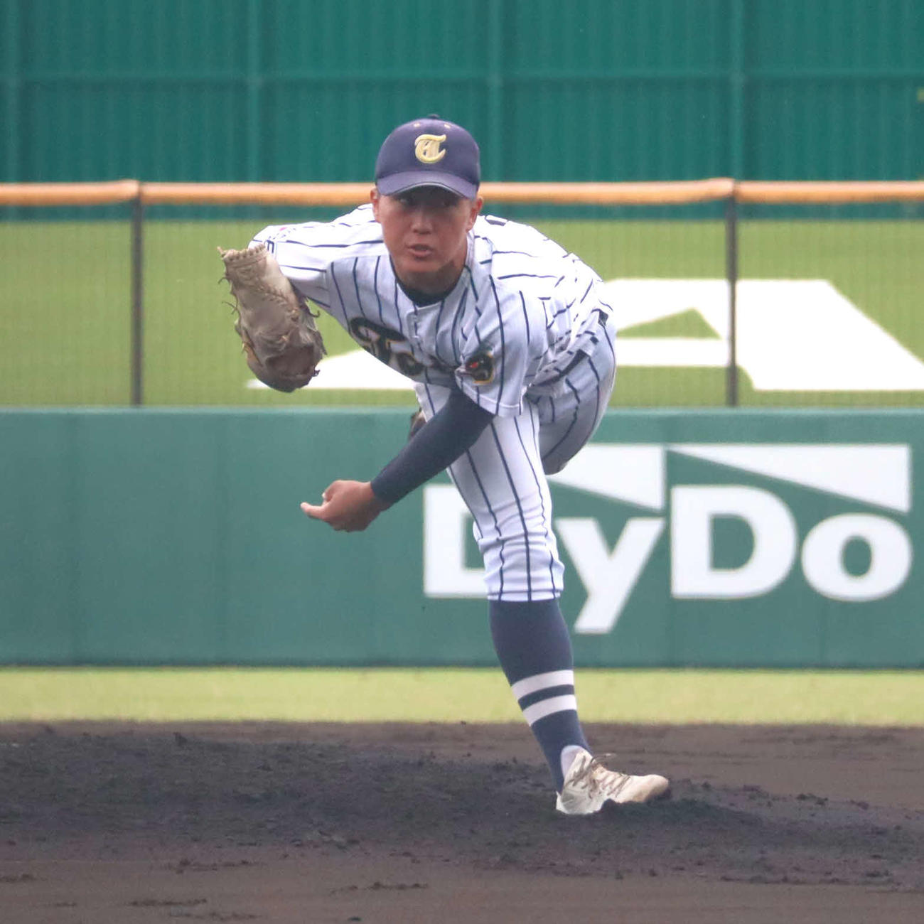 秋季近畿地区大会大阪府予選　履正社対東海大仰星　履正社戦に先発した東海大仰星の壹崎結稀投手（撮影・村松万里子）