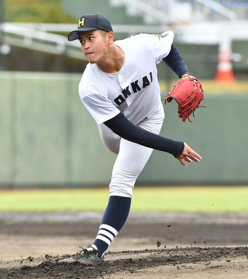 神村学園対北海 北海先発の熊谷(撮影・岩下翔太)