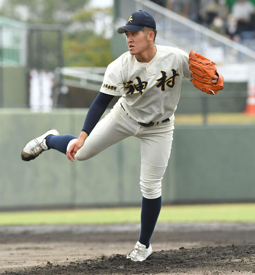 神村学園対北海 神村学園先発の松永(撮影・岩下翔太)