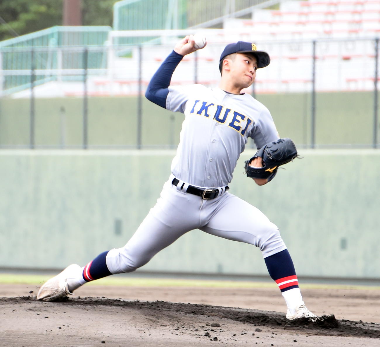 北海対仙台育英　先発した仙台育英・高橋（撮影・山田愛斗）