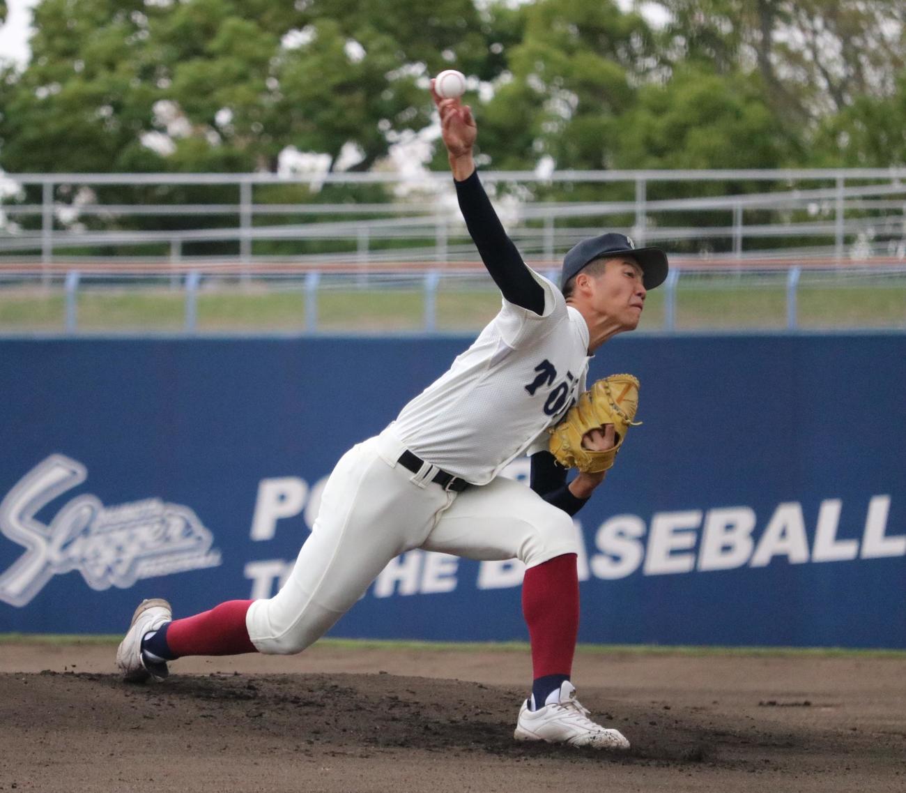 大阪桐蔭対履正社　大阪桐蔭先発の平嶋桂知（撮影・林亮佑）