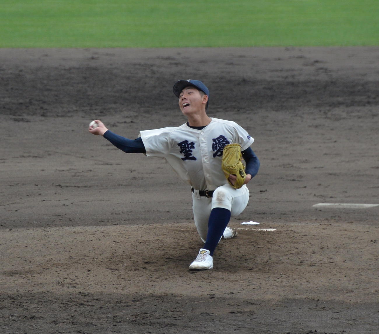 弘前学院聖愛対ノースアジア大明桜　弘前学院聖愛の2番手は貴田（撮影・濱本神威）