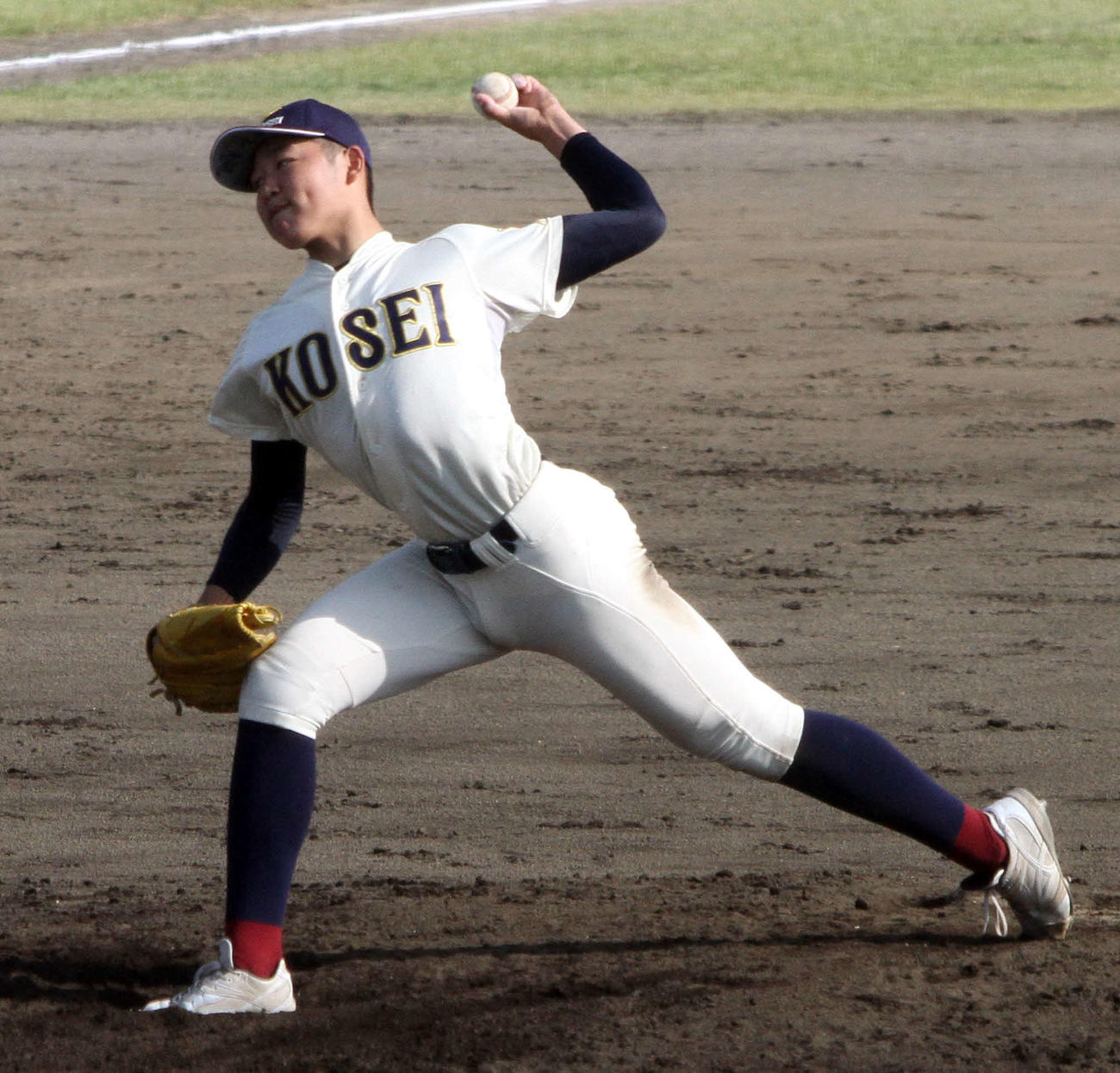 秋田修英対一関学院　力投する八戸学院光星・洗平（撮影・木村有優）