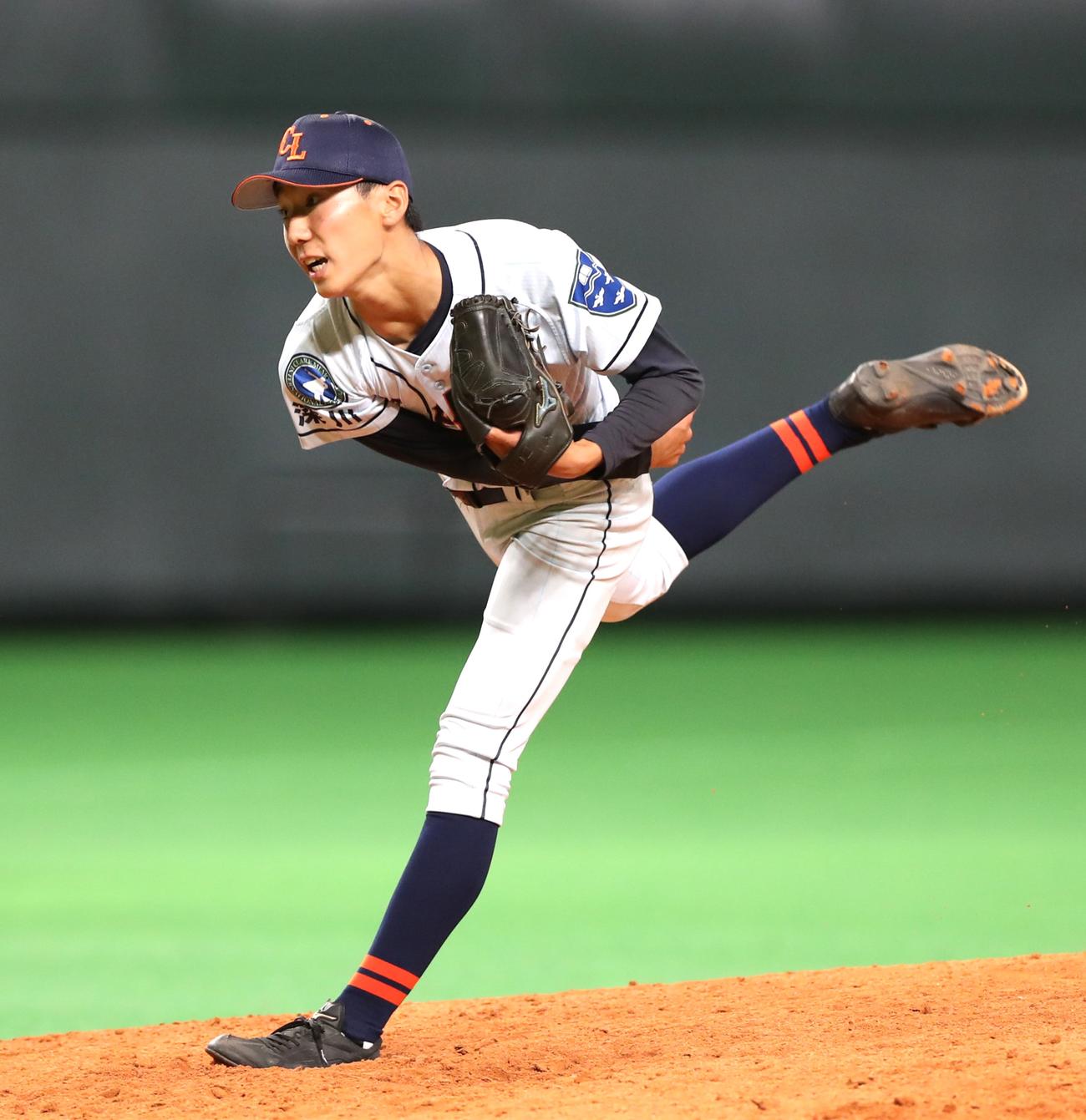 駒大苫小牧対クラーク　7回途中登板のクラーク・佐藤（撮影・黒川智章）