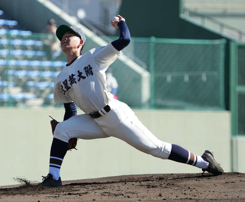 桐光学園対文星芸大付　文星芸大付の先発瓦井（撮影・たえ見朱実）