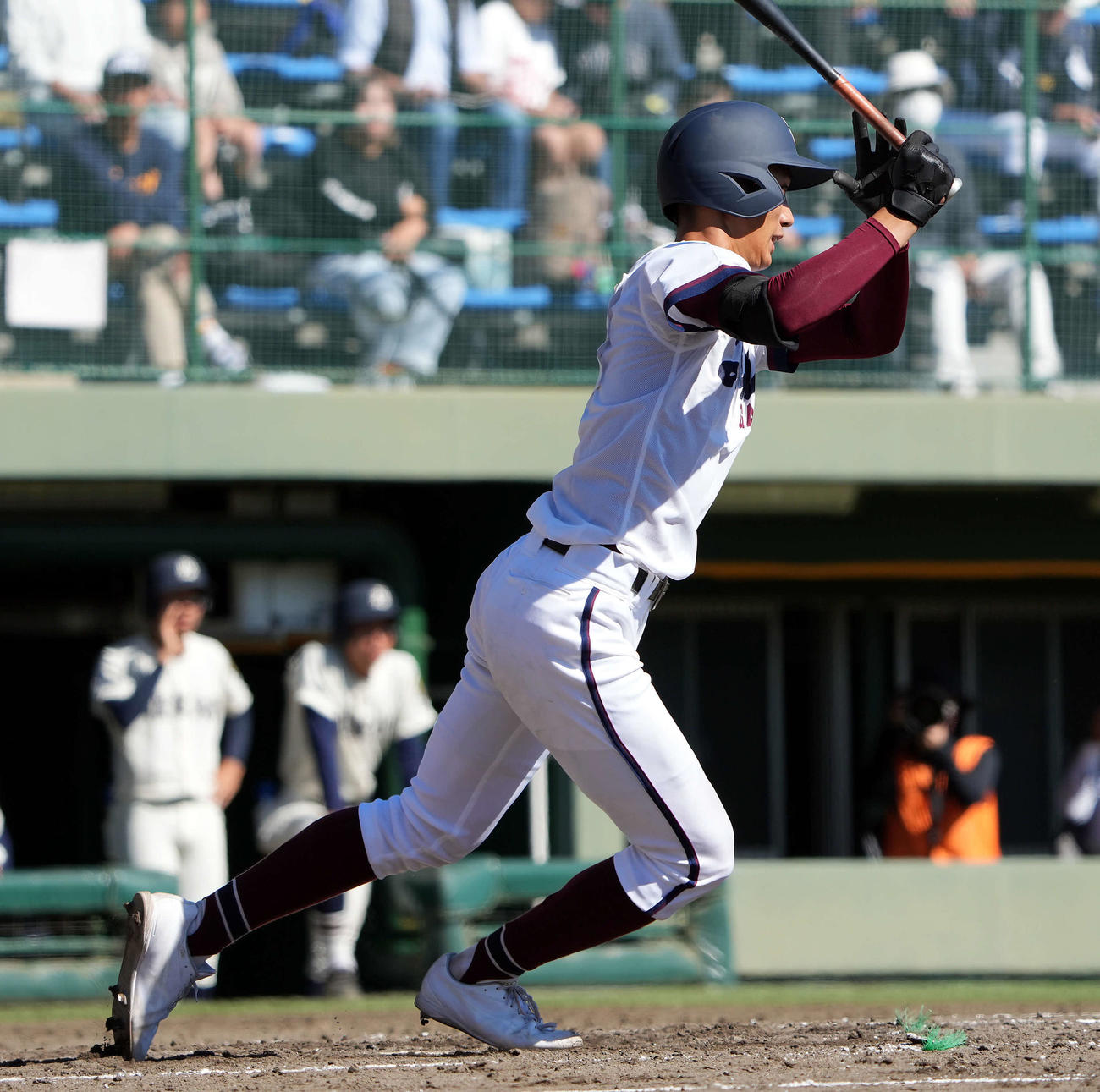 桐光学園対文星芸大付　4回表桐光学園2死一、二塁、右前に適時打を放つ森（撮影・たえ見朱実）