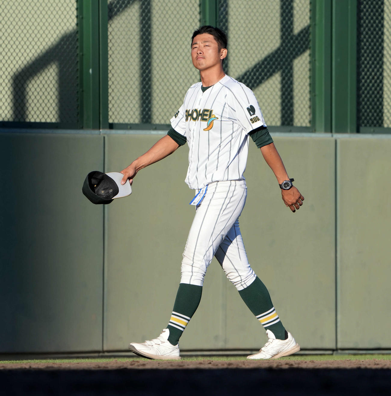 山梨学院対昌平　接戦の末、山梨学院に敗れた昌平・岩崎監督（撮影・たえ見朱実）