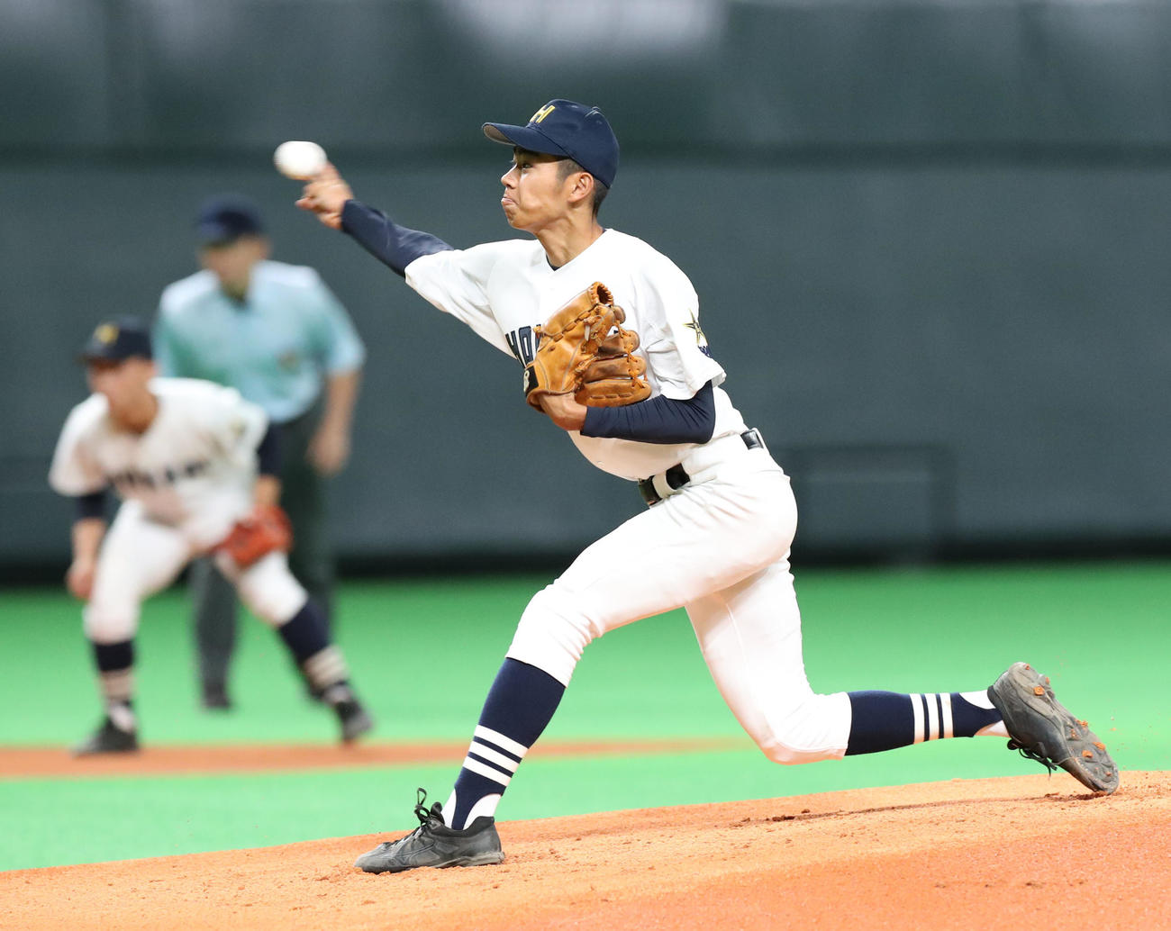 別海対北海　北海先発の新屋敷（撮影・佐藤翔太）