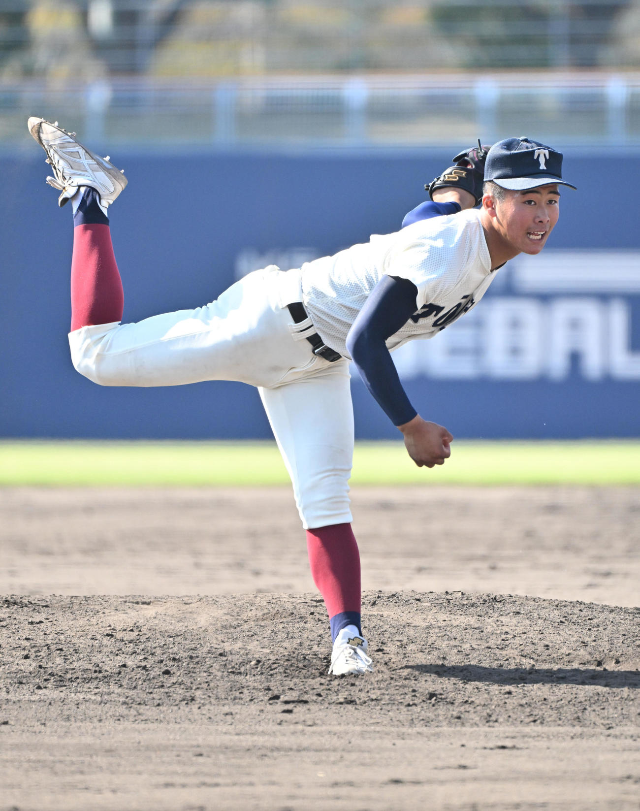 京都国際対大阪桐蔭　大阪桐蔭2番手の中野大虎（撮影・石井愛子）