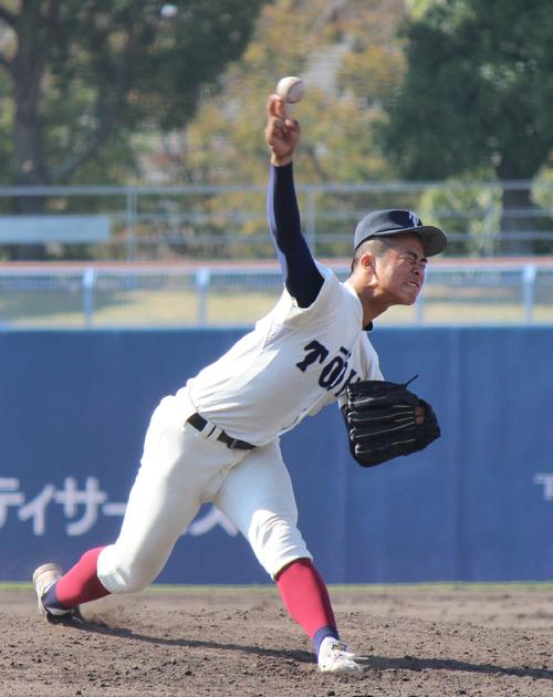大阪桐蔭対京都国際 好救援した大阪桐蔭・中野(撮影・柏原誠)
