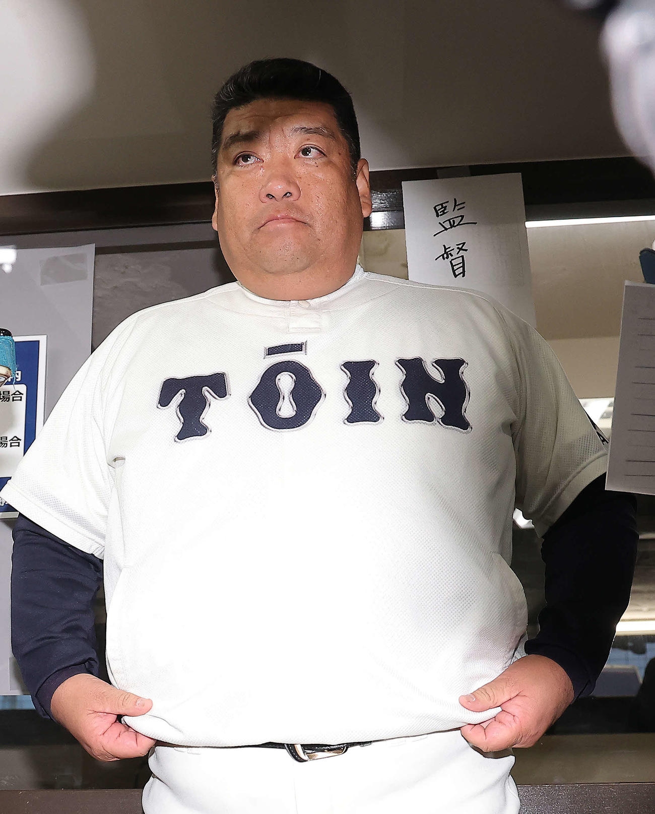 大阪桐蔭対関東第一　試合後、記者の質問に答える大阪桐蔭・西谷監督（撮影・河田真司）