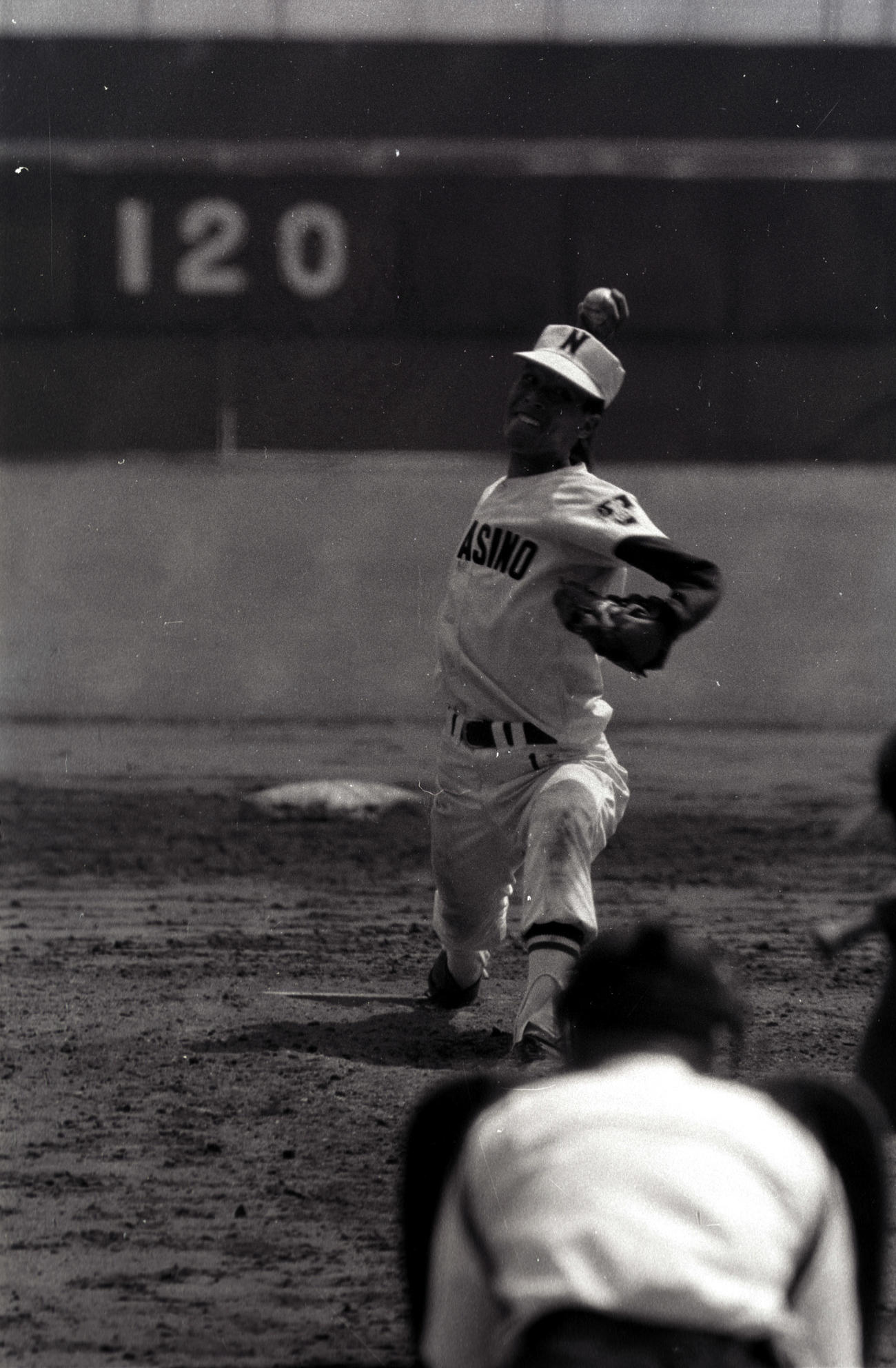 1967年、第49回全国高校野球選手権大会・準決勝　習志野対中京　習志野・石井好博投手。エースで優勝。後に監督でも75年の57回大会で全国制覇