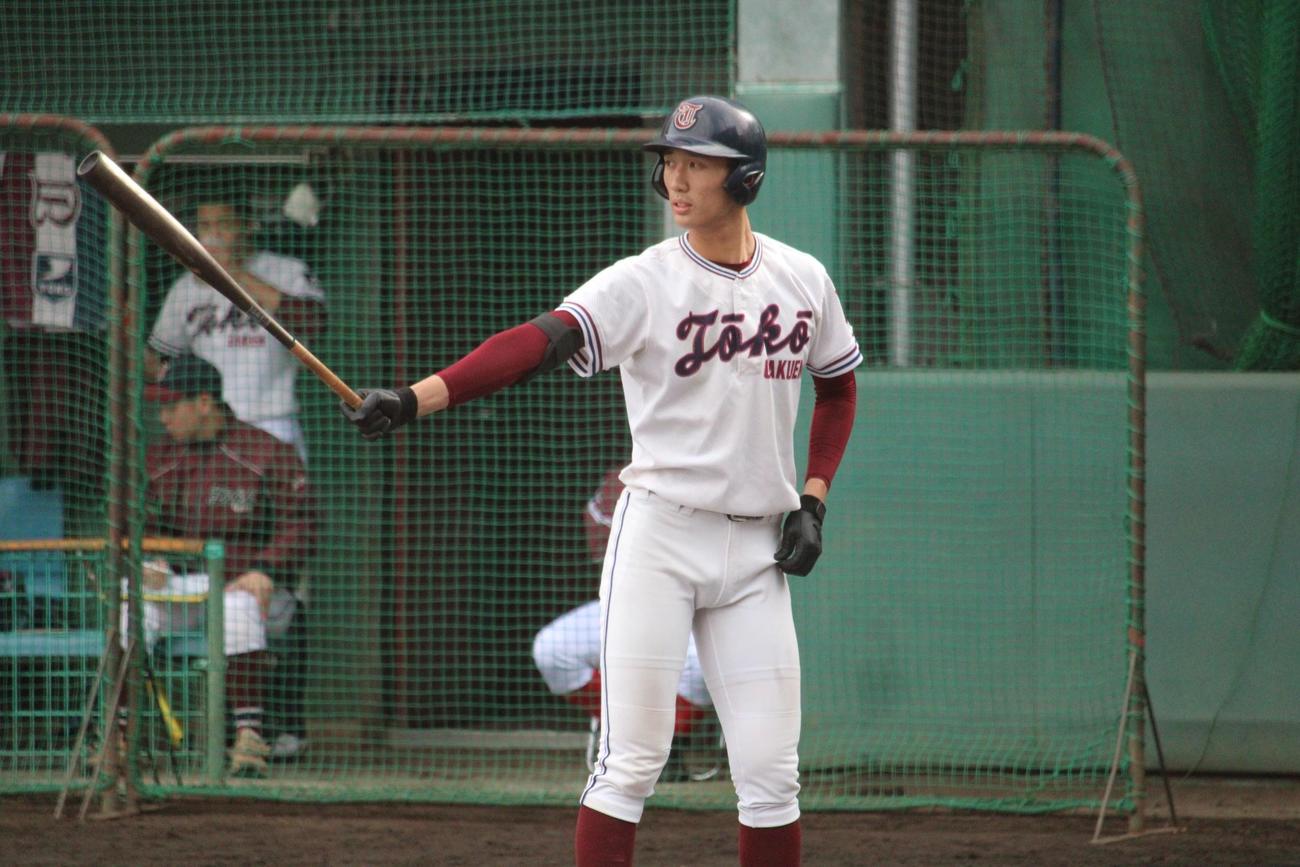 来秋ドラフト候補の桐光学園・森（撮影・金子真仁）