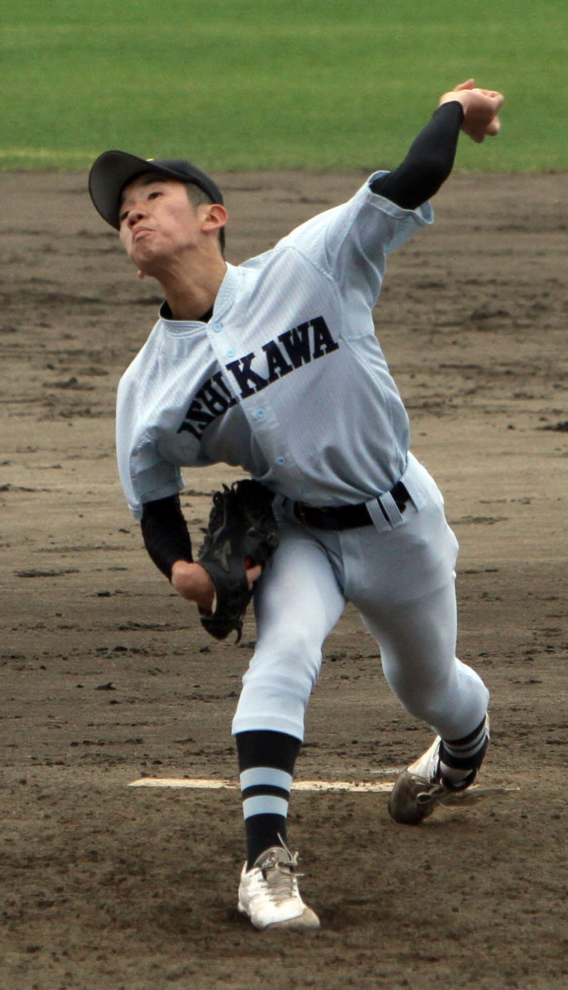 力投する学法石川・佐藤翼（2023年10月撮影）