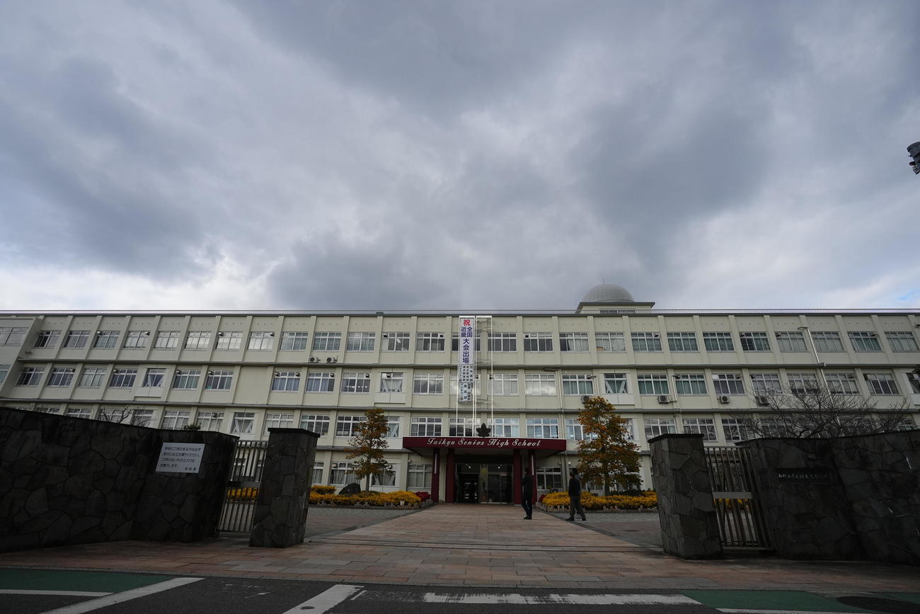 和歌山県立耐久高校　外観（撮影・藤尾明華）