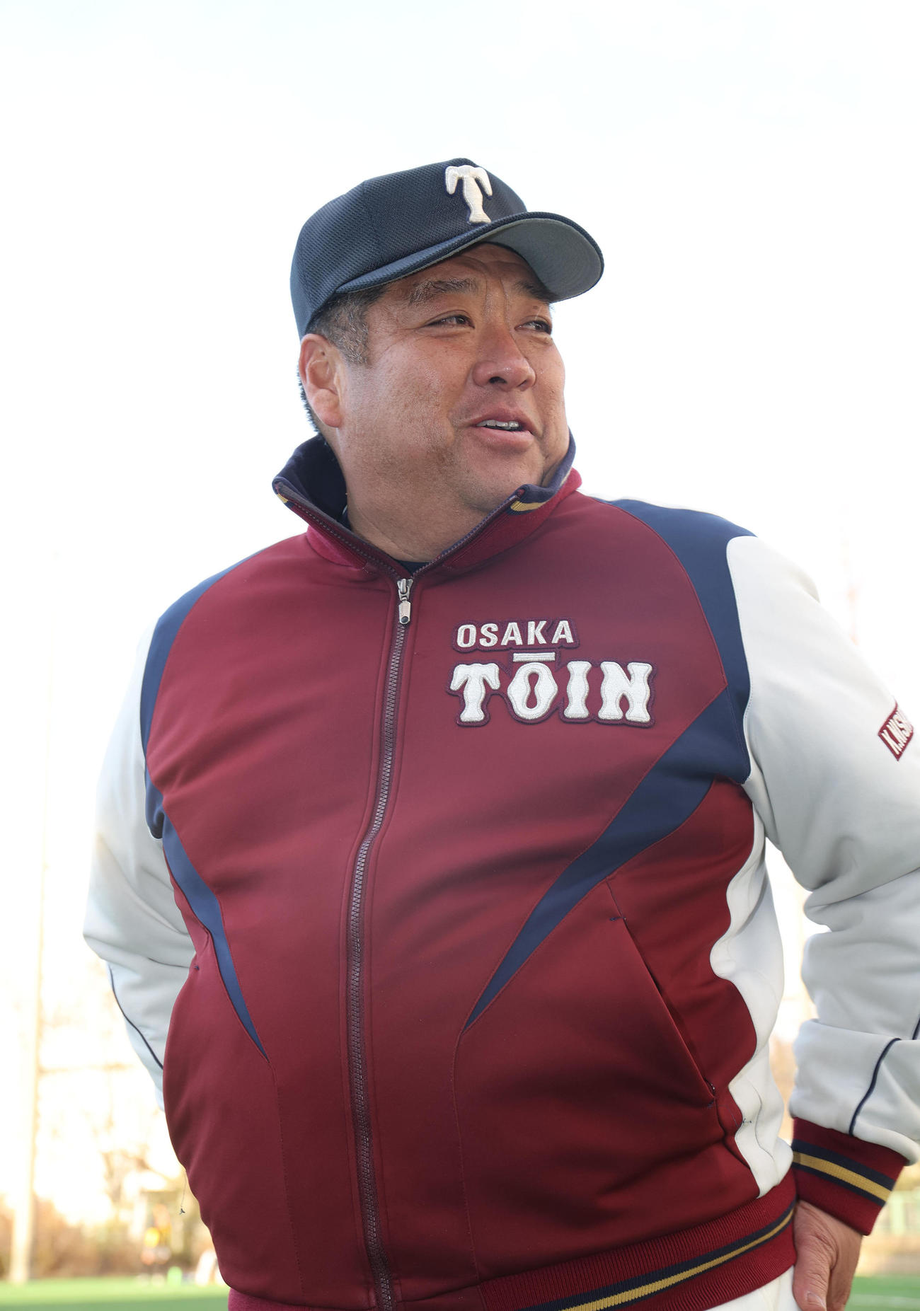 センバツ出場が決まり笑顔を見せる大阪桐蔭西谷監督（撮影・白石智彦）