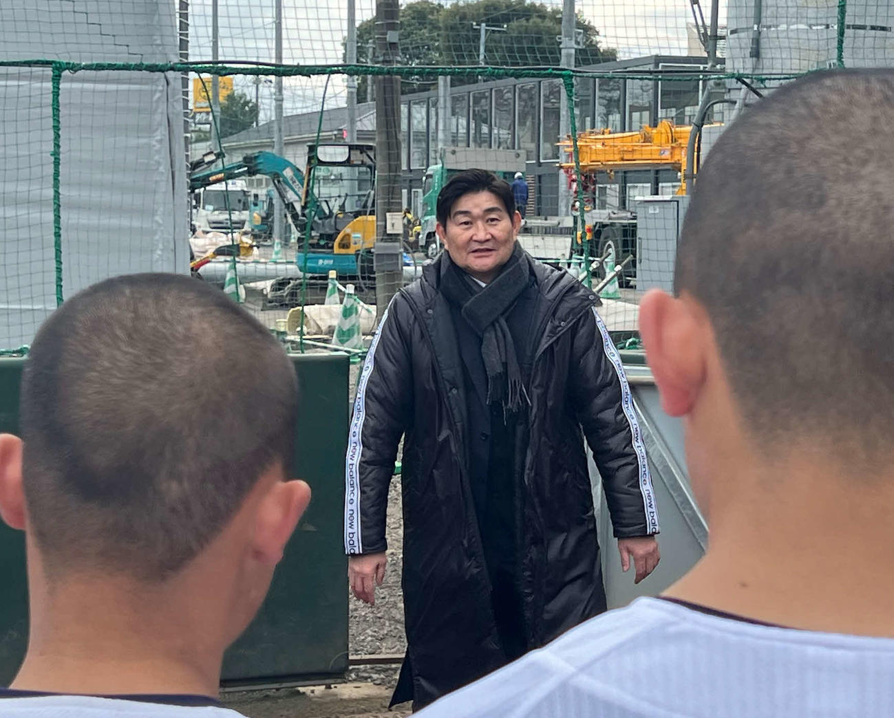 岩倉のコーチに就任する84年春のセンバツ優勝投手・山口重幸氏（撮影・金子真仁）