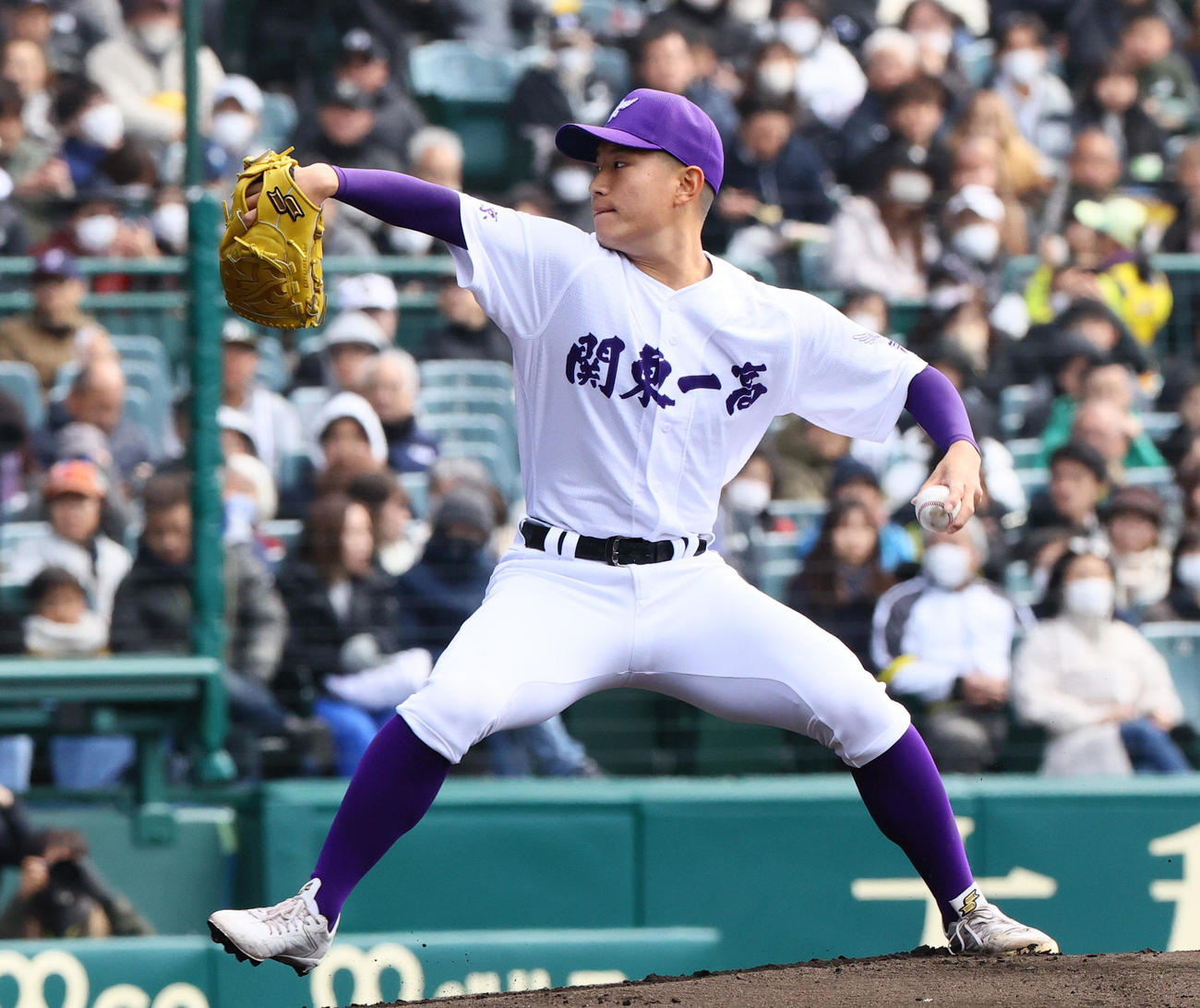 八戸学院光星対関東第一　関東第一先発の畠中（撮影・上山淳一）