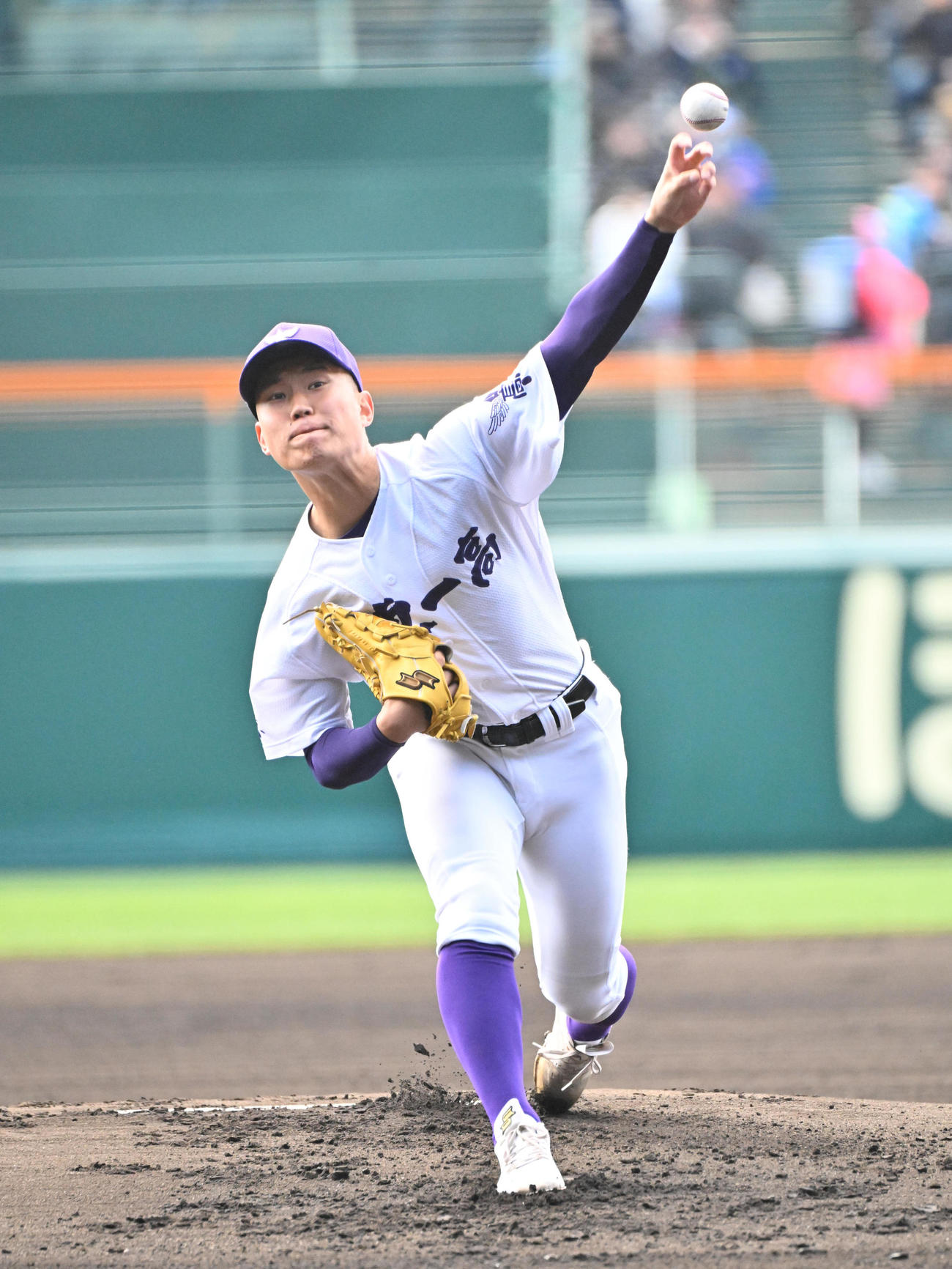 八戸学院光星対関東第一　関東第一先発の畠中鉄心（撮影・石井愛子）