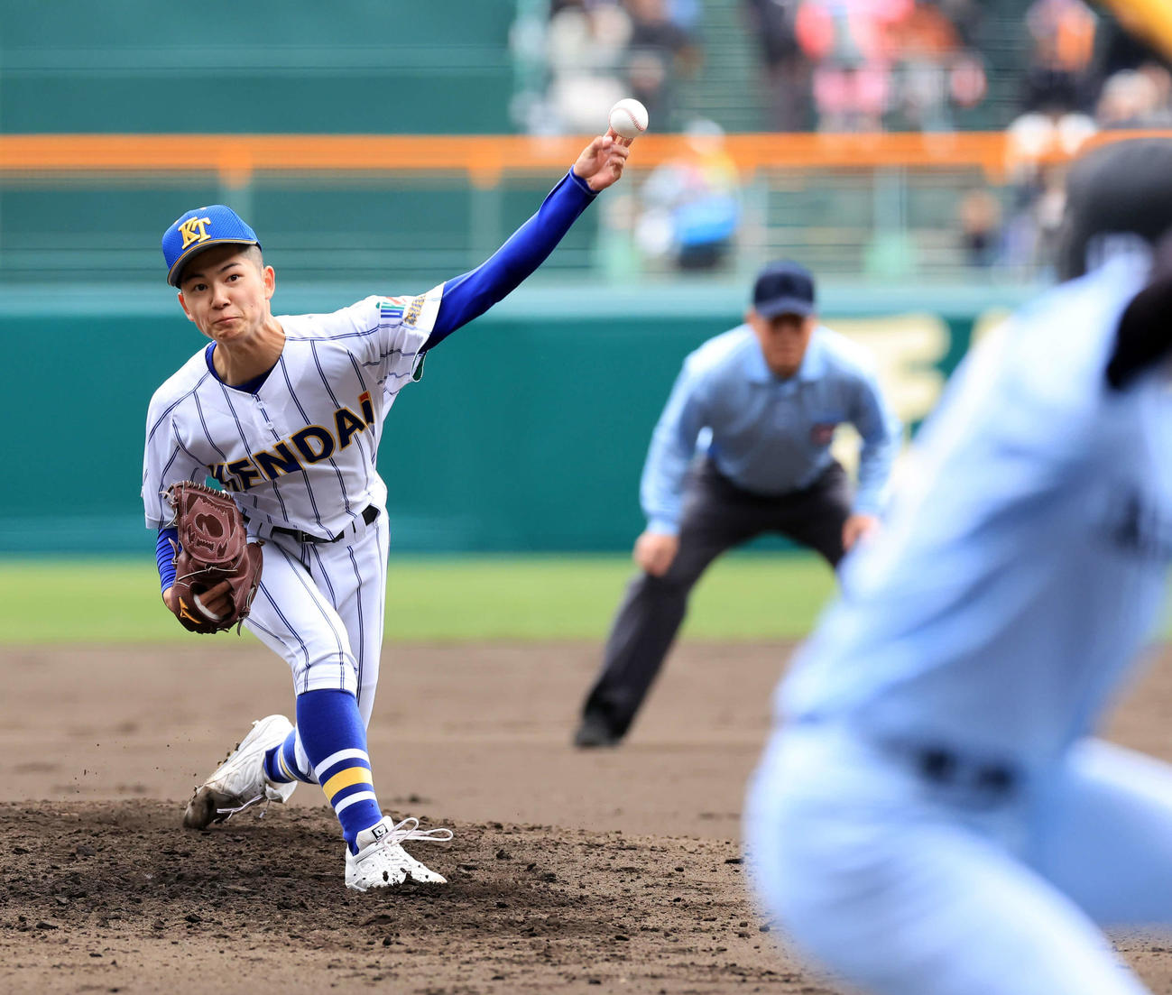 学法石川対高崎健康福祉大高崎　力投する高崎健康福祉大高崎先発の佐藤（撮影・浅見桂子）