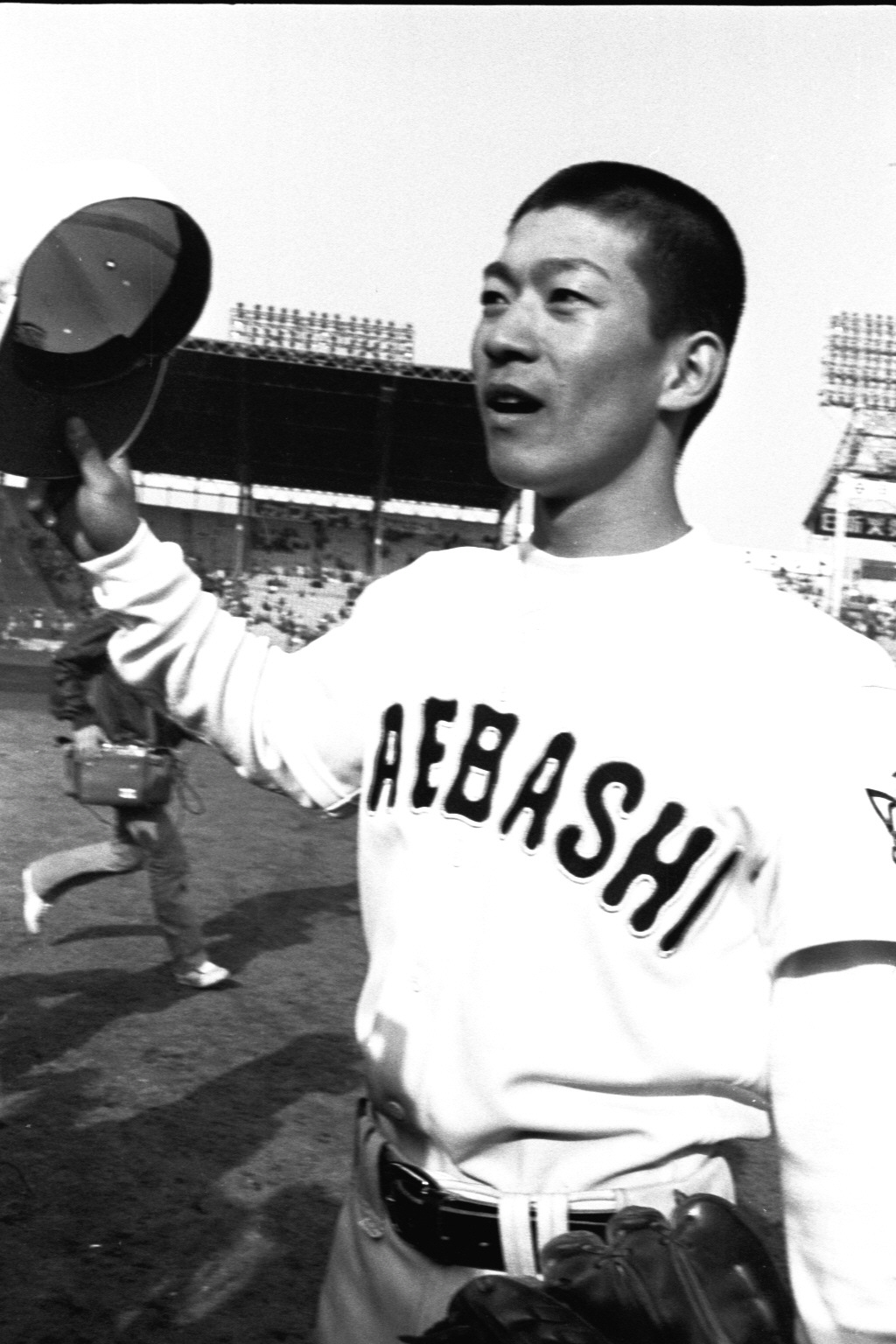 第50回センバツ大会　前橋対比叡山　完全試合を達成した前橋の松本稔　　1978／03／30　ネガ番号野球雑3709ー2〓4