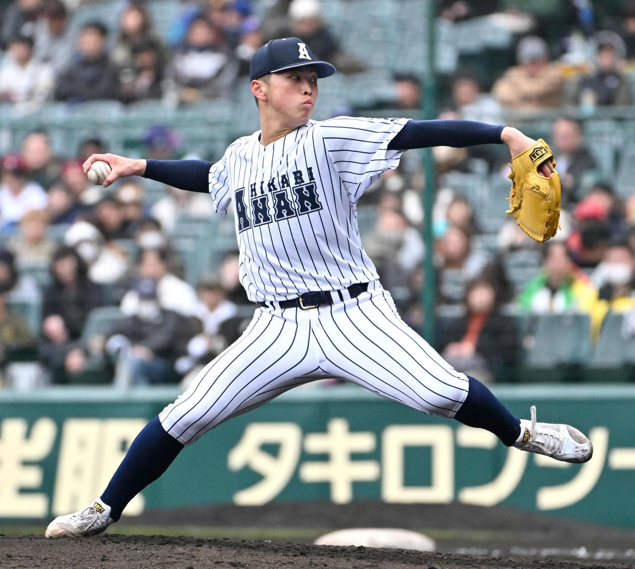 熊本国府対阿南光　阿南光先発の吉岡暖（撮影・石井愛子）