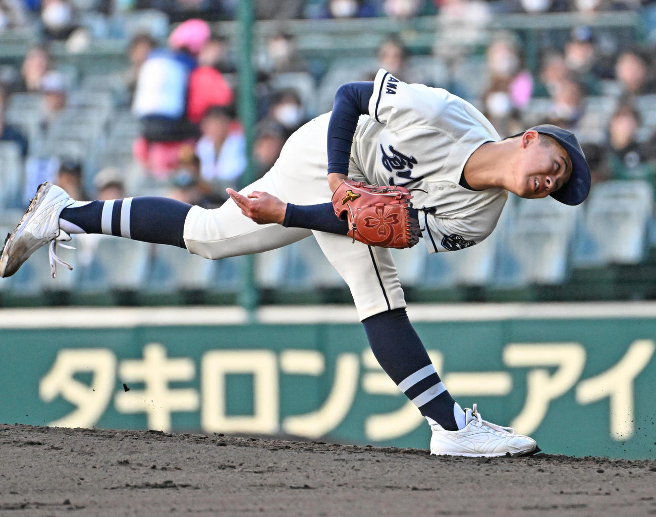 創志学園対山梨学院　創志学園先発の明星大翔（撮影・石井愛子）