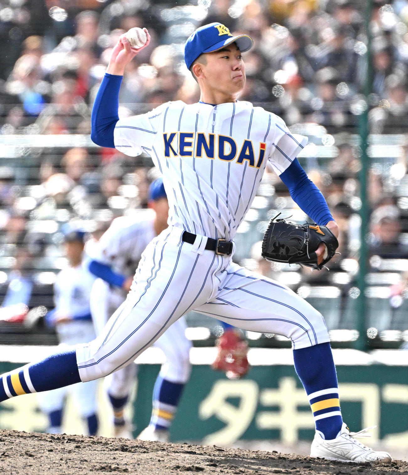 明豊対高崎健康福祉大高崎　高崎健康福祉大高崎2番手の石垣元気（撮影・石井愛子）