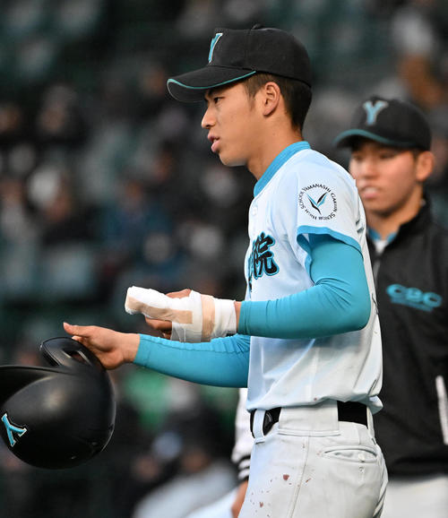 センバツ】山梨学院、急造二遊間で2回戦突破 正遊撃手離脱で出場の