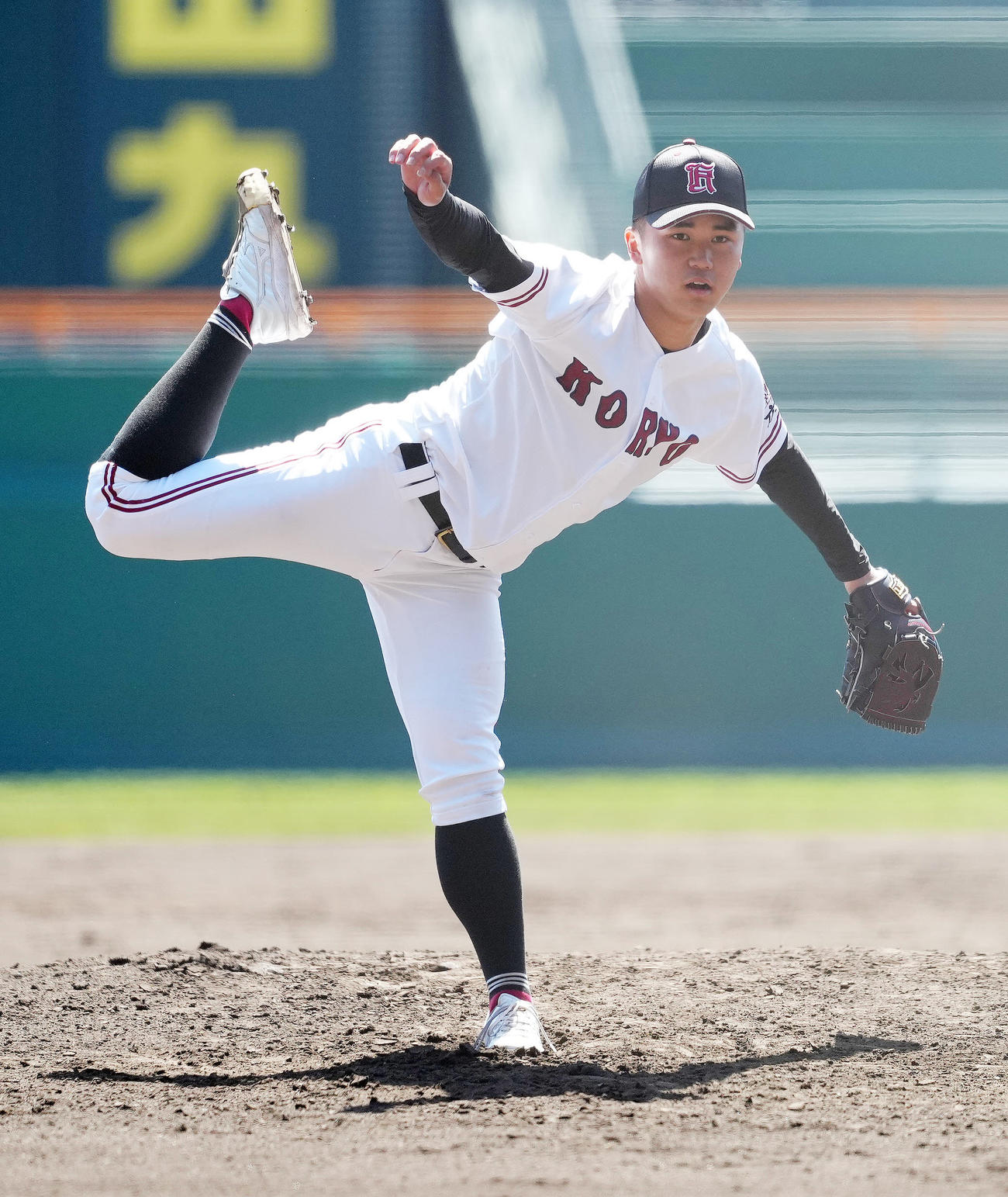 広陵対青森山田　広陵先発の高尾（撮影・江口和貴）
