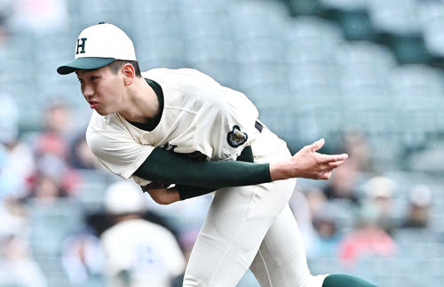 大阪桐蔭対報徳学園 報徳学園先発の今朝丸(撮影・滝沢徹郎)