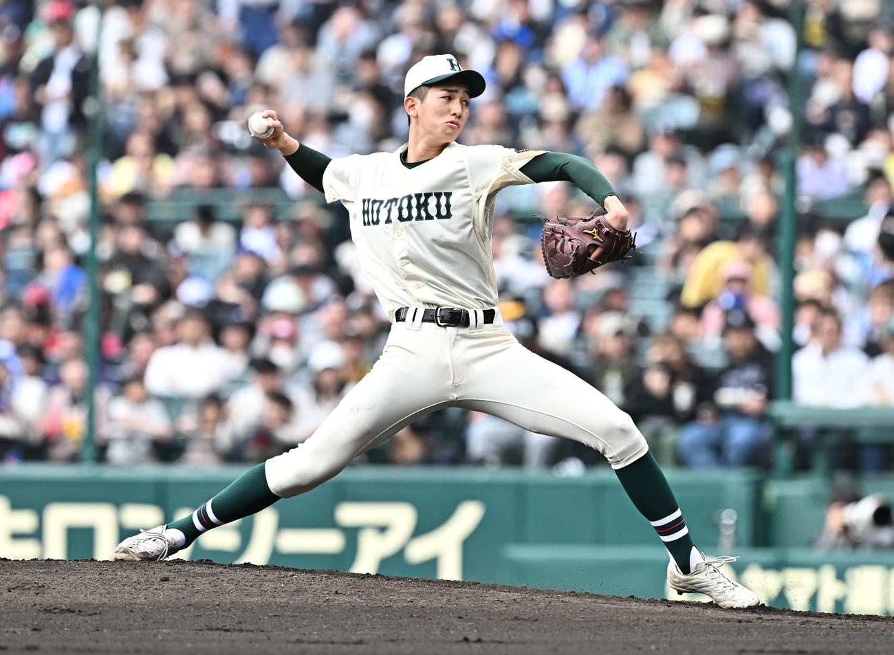 報徳学園対高崎健康福祉大高崎　報徳学園先発の今朝丸（撮影・滝沢徹郎）