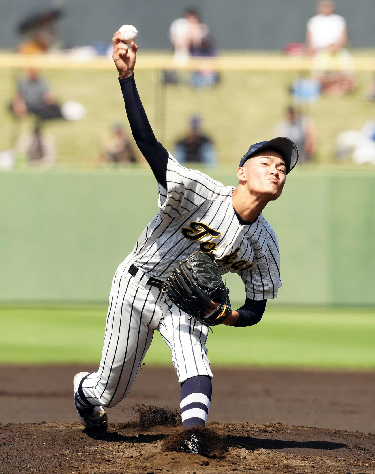 桐光対東海大相模　東海大相模の先発福田（撮影・たえ見朱実）