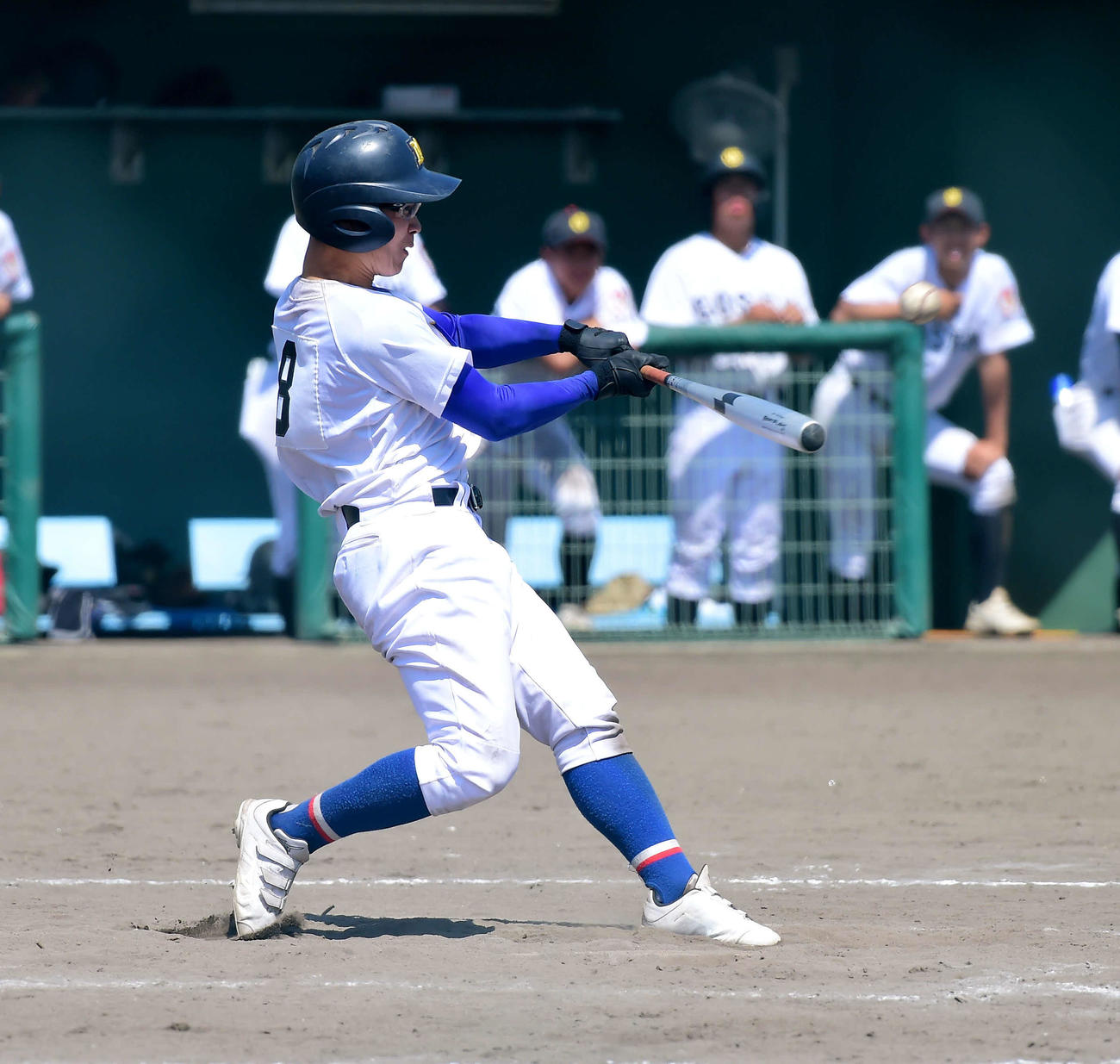 タイブレーク13回表1死満塁、走者一掃の左越え二塁打を放った新発田南・高橋