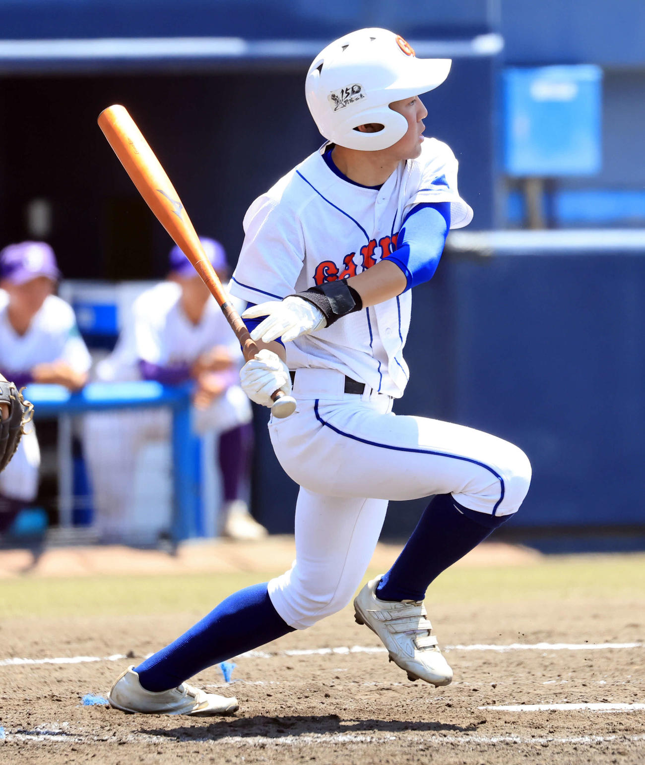 鹿島学園対樹徳　3回表鹿島学園1死満塁、諸徳寺は逆転適時打を放つ（撮影・浅見桂子）