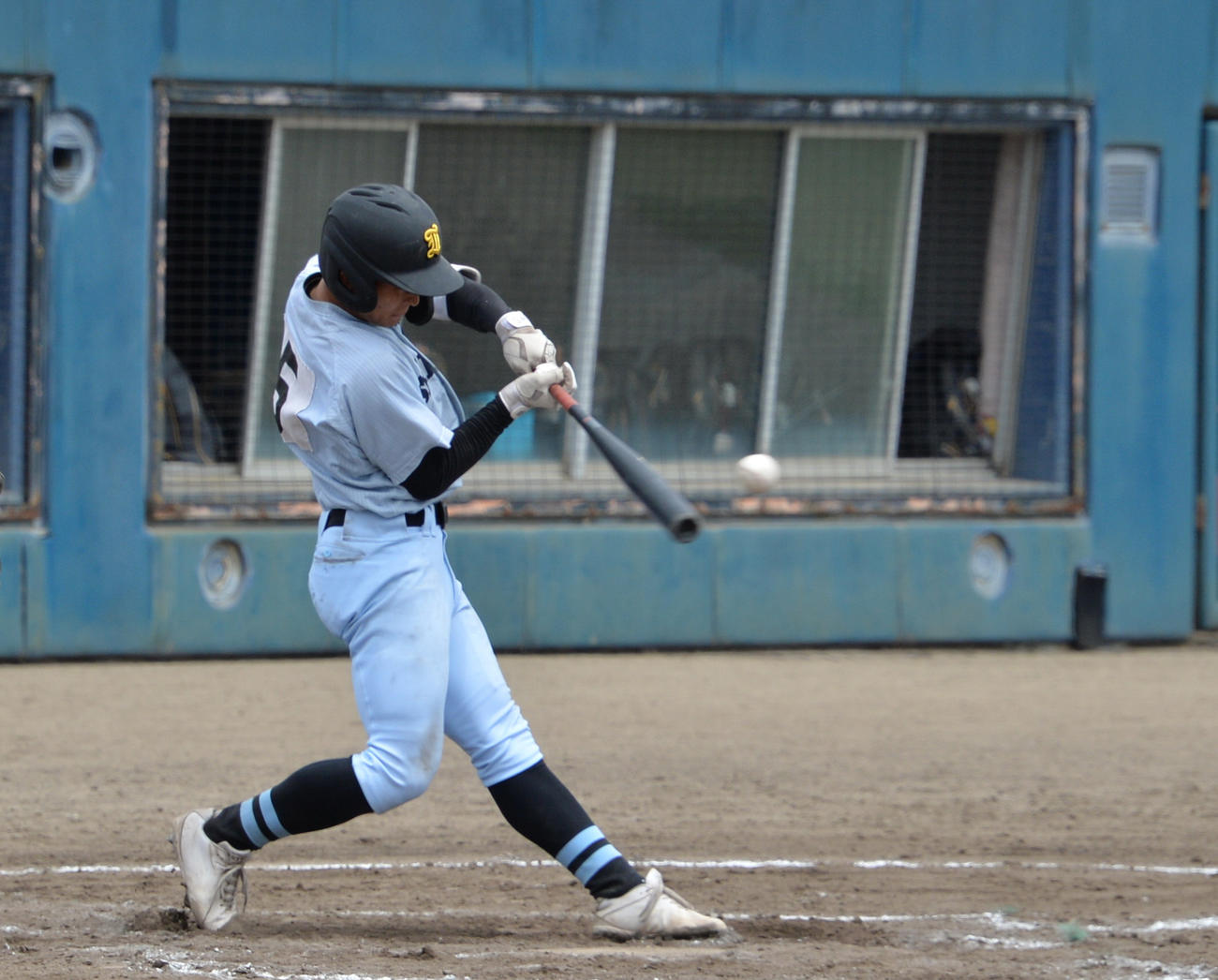学法石川対会津工　この日チーム最多の4安打6打点を挙げた学法石川・岸波（撮影・濱本神威）