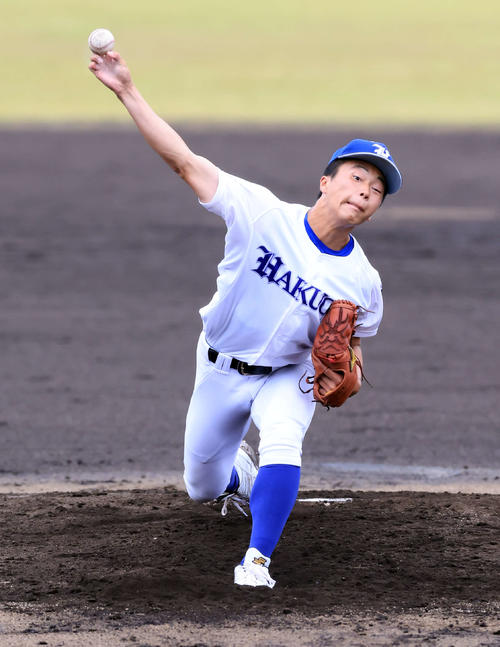 白鴎大足利対東海大相模　力投する白鴎大足利の山口（撮影・浅見桂子）