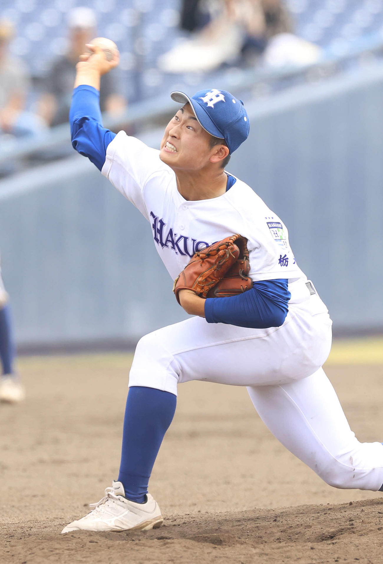 常総学院対白鴎大足利　7回表途中に白鴎大足利3番手で登板した野沢（撮影・河野匠）
