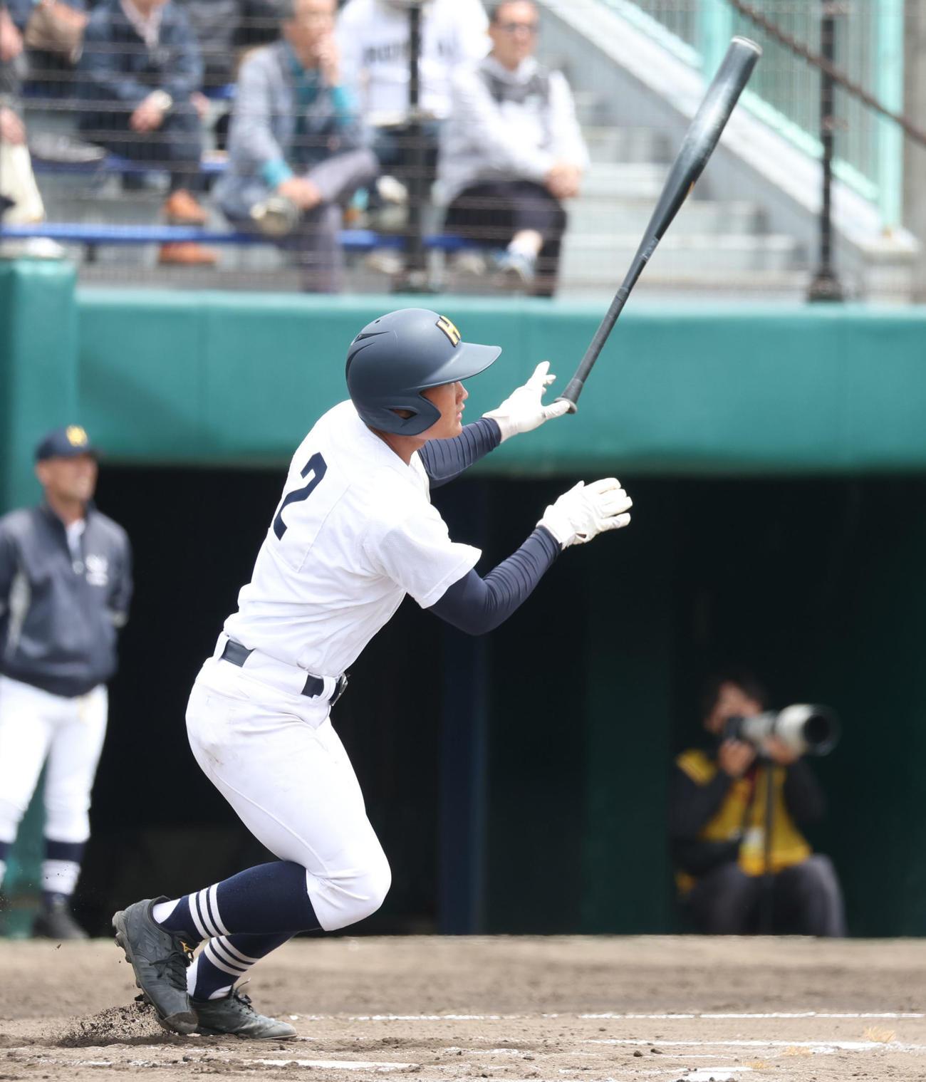 クラーク対北海　6回裏北海1死、大石は同点となる左越え本塁打を放つ（撮影・佐藤翔太）