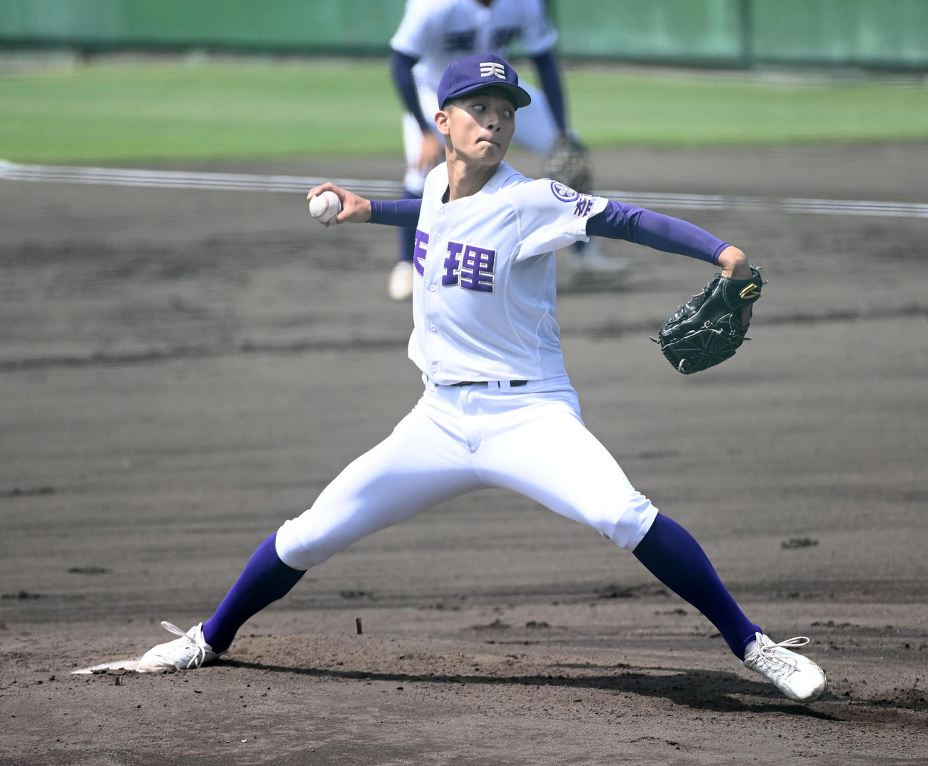 天理対京都国際　天理先発の下坊（撮影・前岡正明）