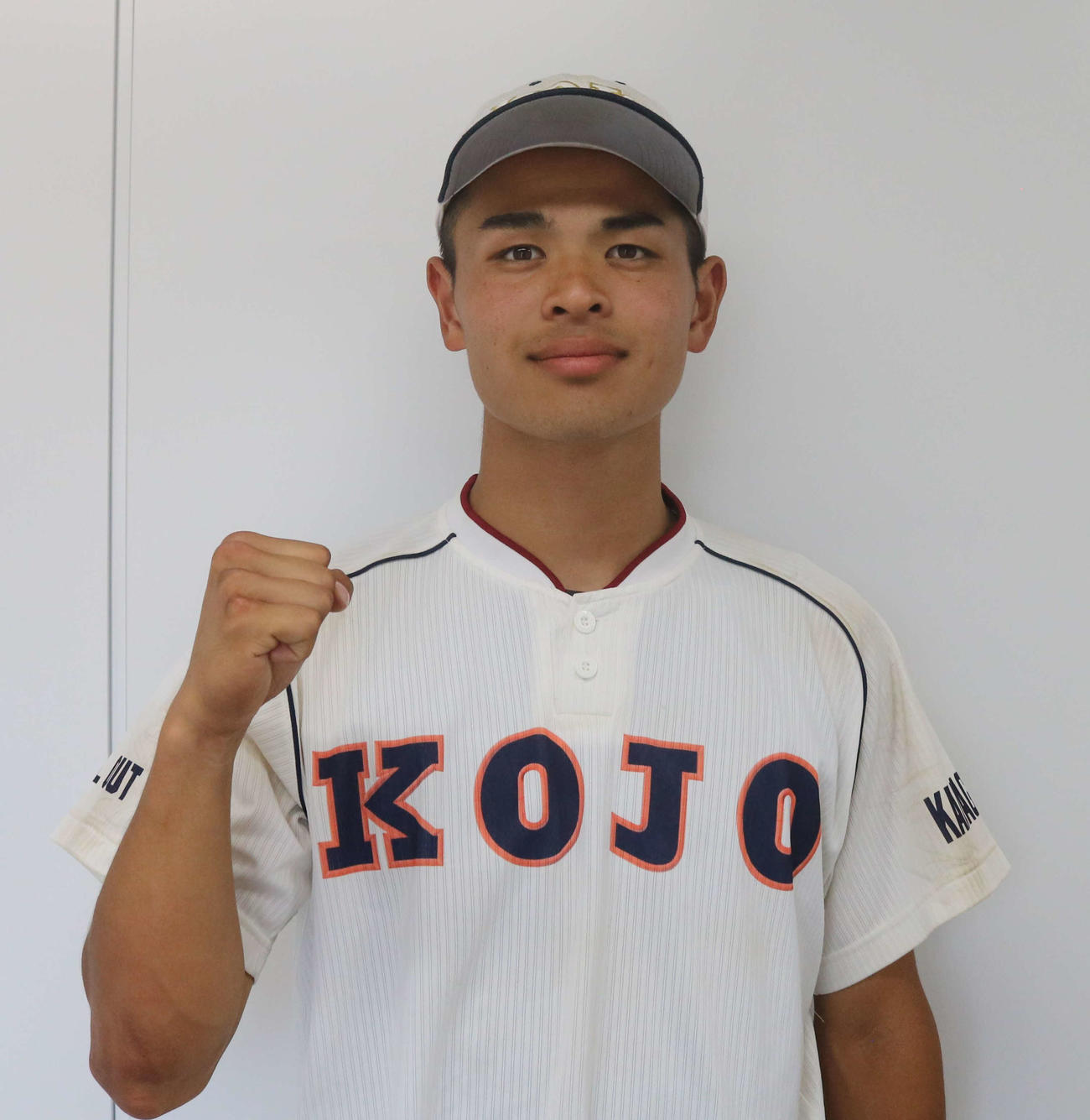 向上高校硬式野球部の主将を務める北野（撮影・深田雄智）