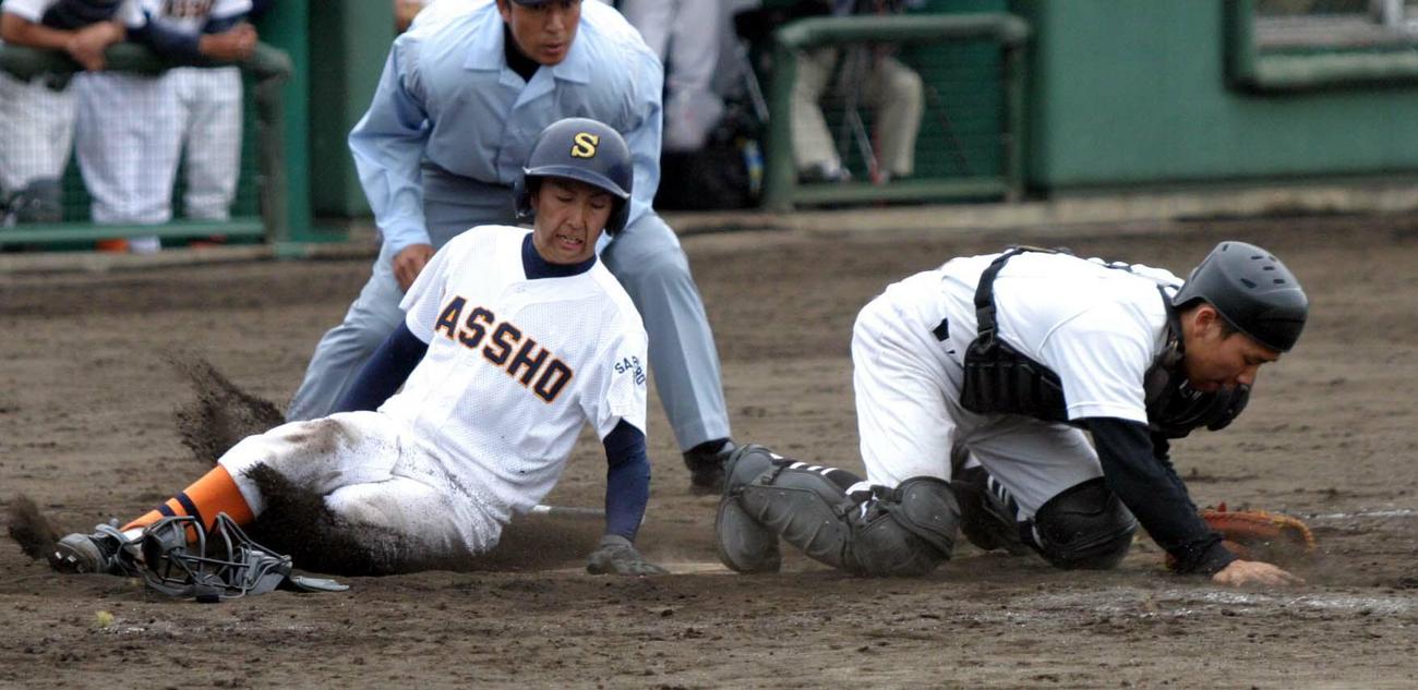札幌商の校名で最後の夏となった03年7月の札幌地区2回戦札幌白石戦